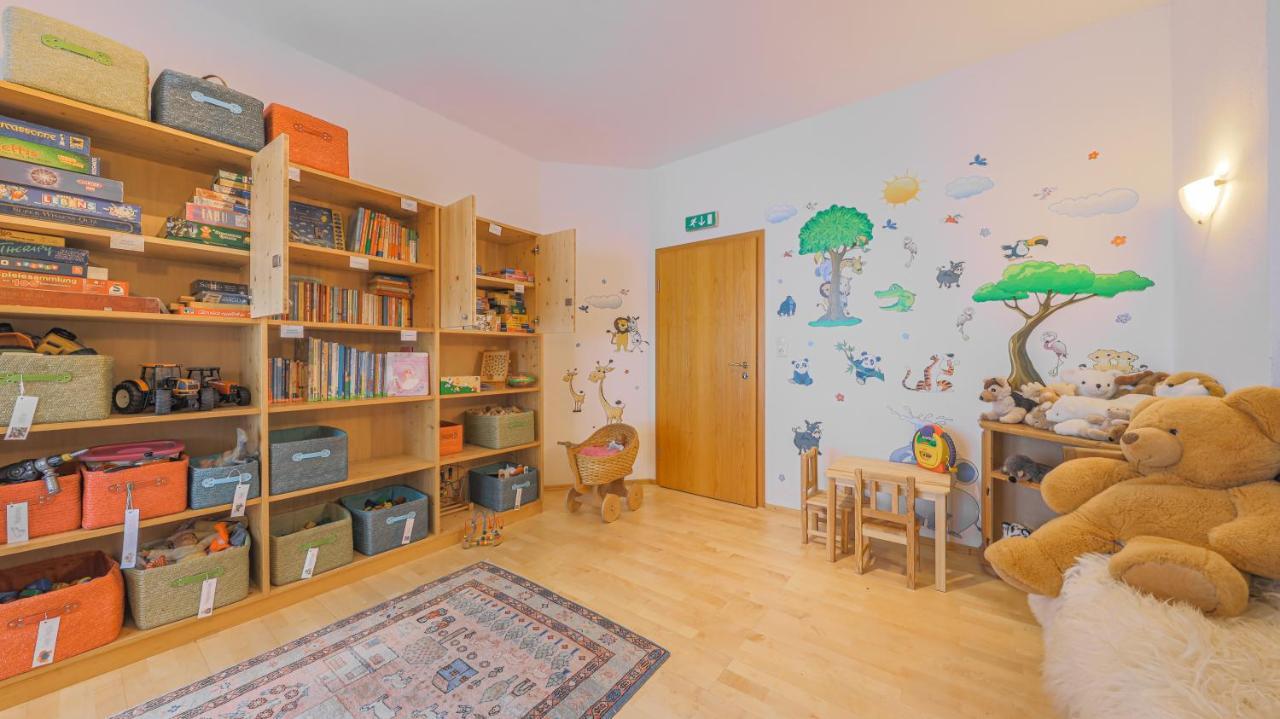 Gartenhotel Rosenhof Bei Kitzbuehel Oberndorf in Tirol Bagian luar foto