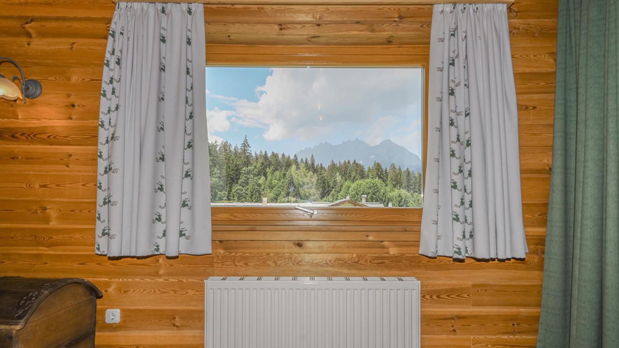 Gartenhotel Rosenhof Bei Kitzbuehel Oberndorf in Tirol Ruang foto